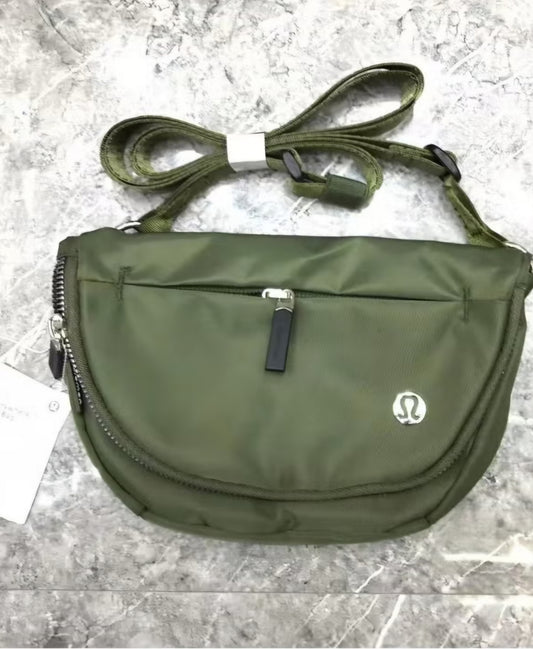 Lululemon Micro All Night Festival bag